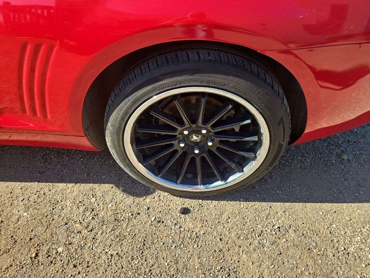 2011-chevrolet-camaro-coupe-image-5