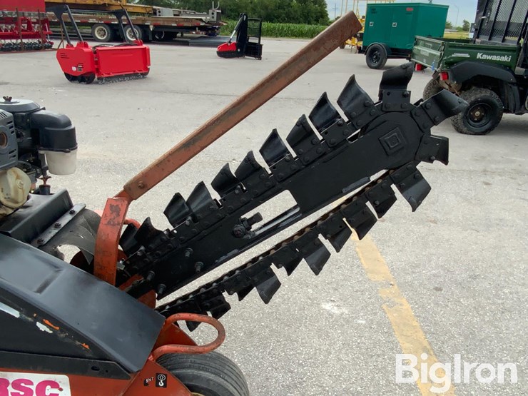 2005-ditch-witch-1230h-image-19