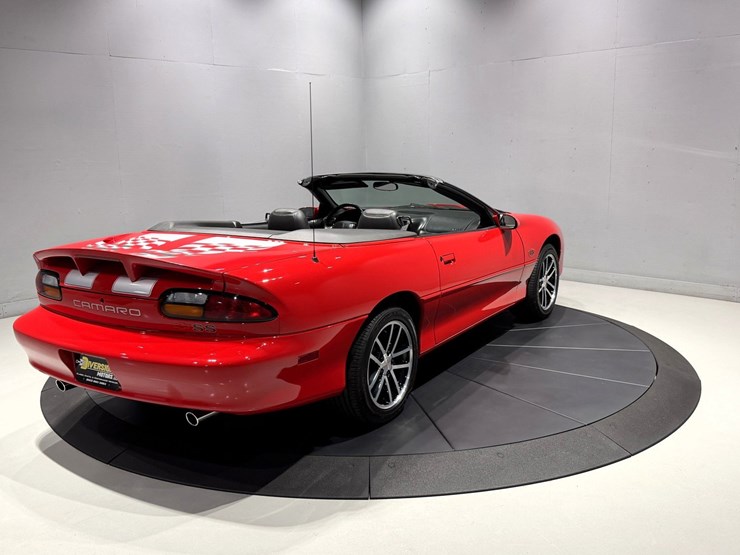#1517-•-2002-chevrolet-camaro-ss-image-58