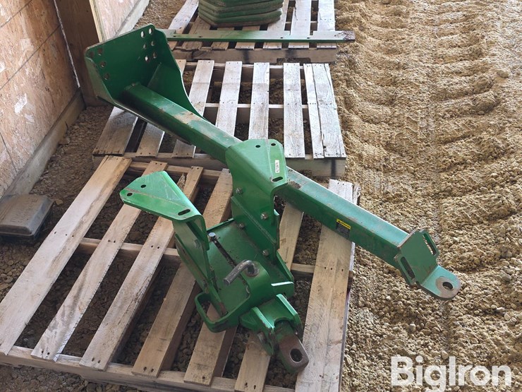 john-deere-rear-combine-tow-hitches-image-3