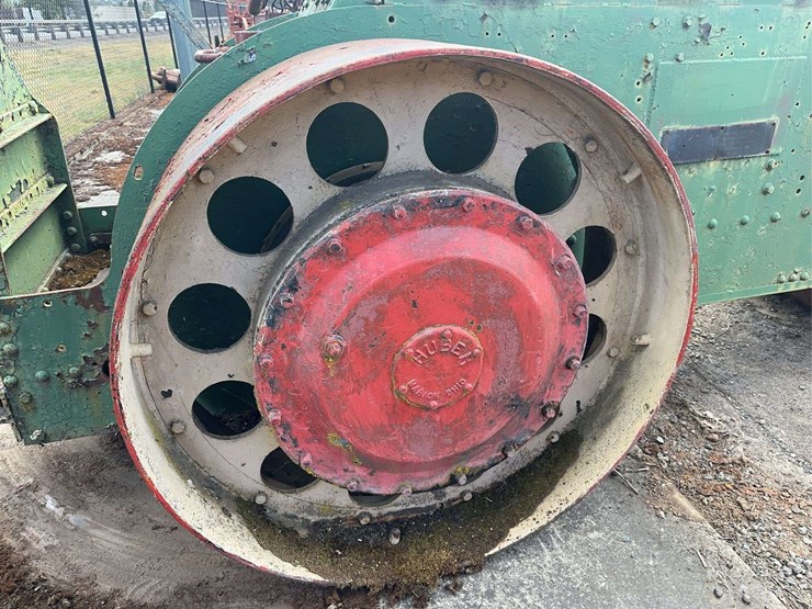 huber-road-roller-image-20