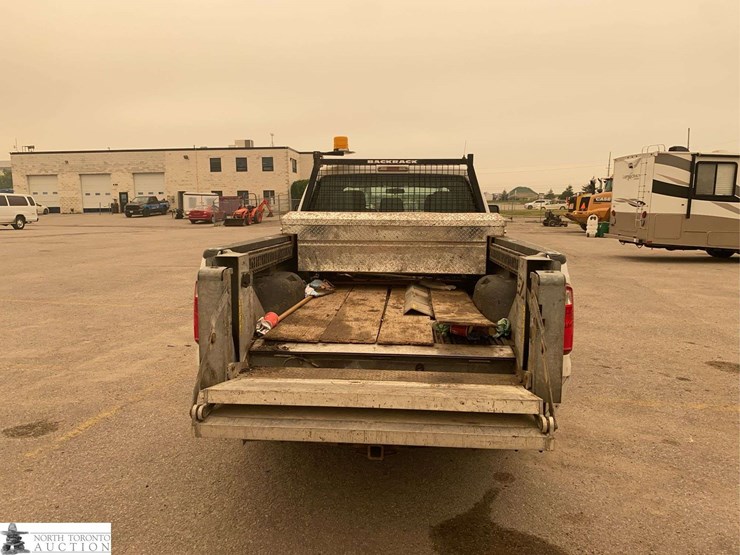 2015-ford-f350-image-6