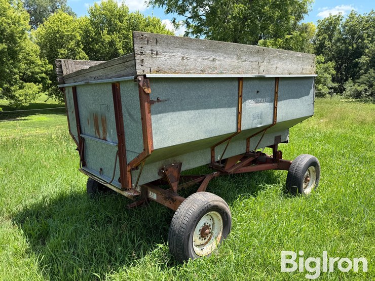 electric-150-bu-dump-wagon-image-5