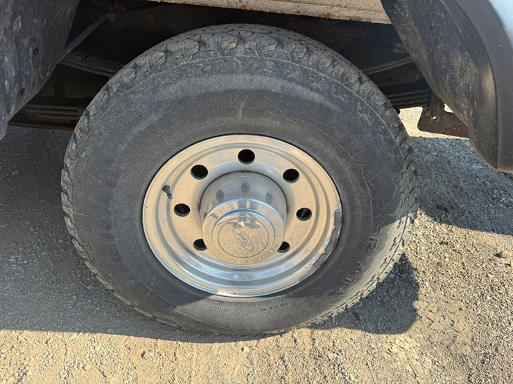 1996-ford-f250-image-45