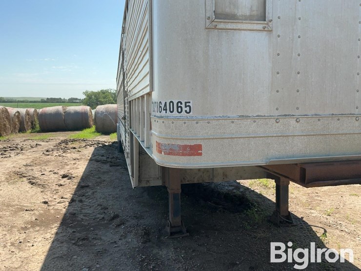 1996-eby-livestock-trailer-image-11