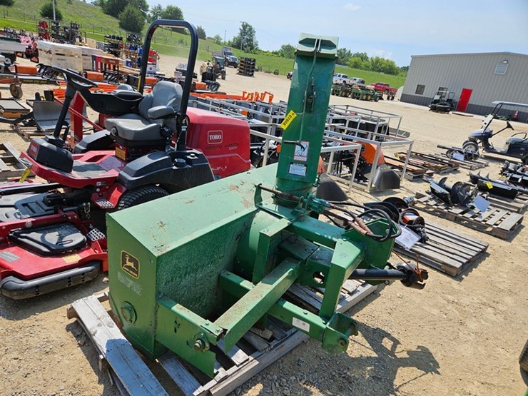 john-deere-676-image-3