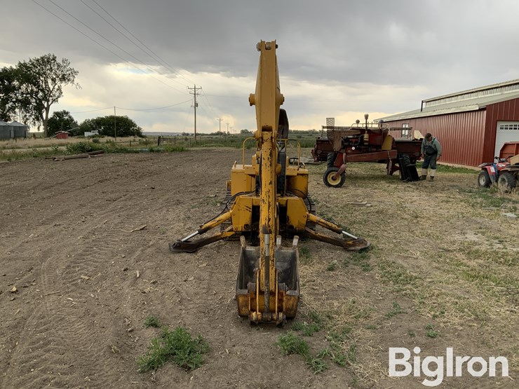 deere-350b-image-6