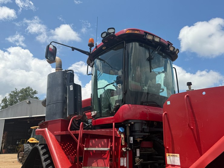 2014-case-ih-470-image-51