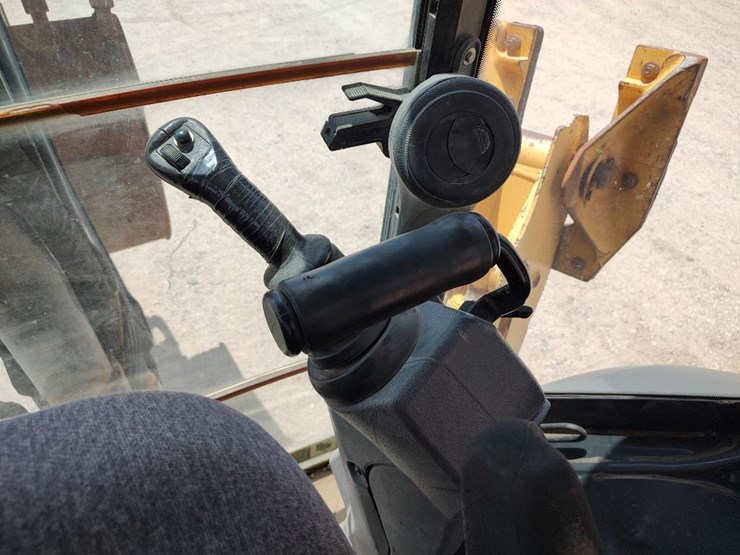 2016-deere-310sl-hl-image-37