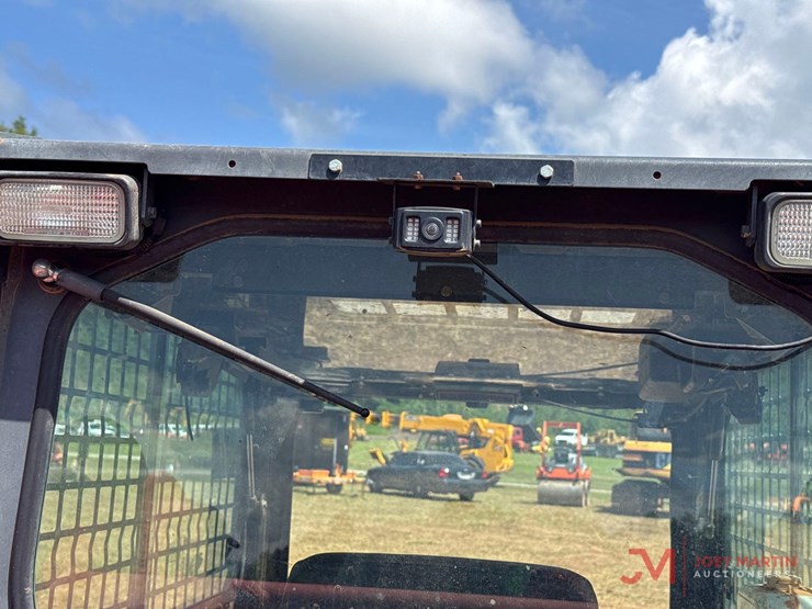 kubota-svl97-2-image-13