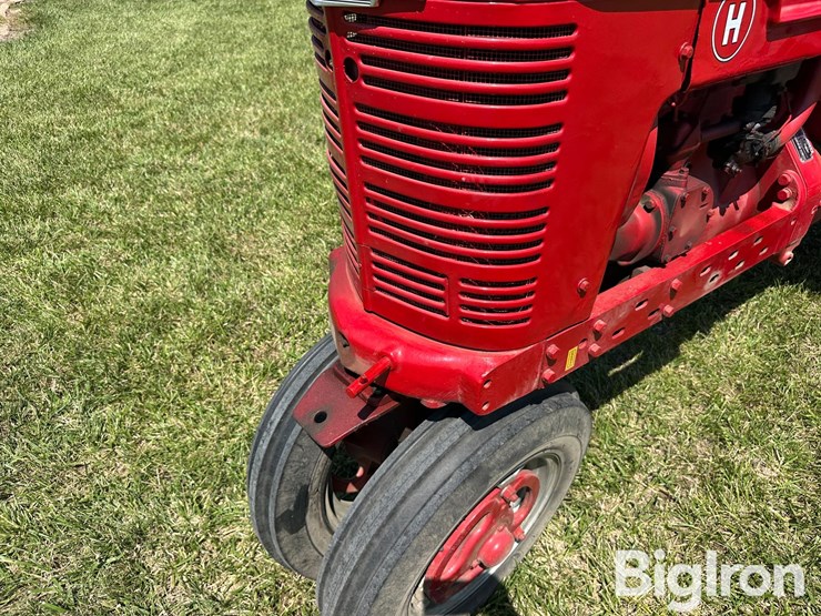 1948-farmall-h-2wd-tractor-w/automatic-mfg-cab-image-10