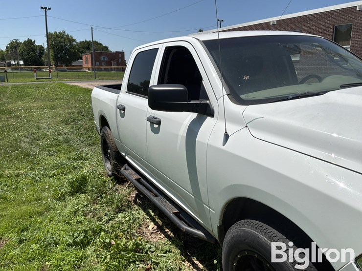 2012-dodge-ram-1500-image-18