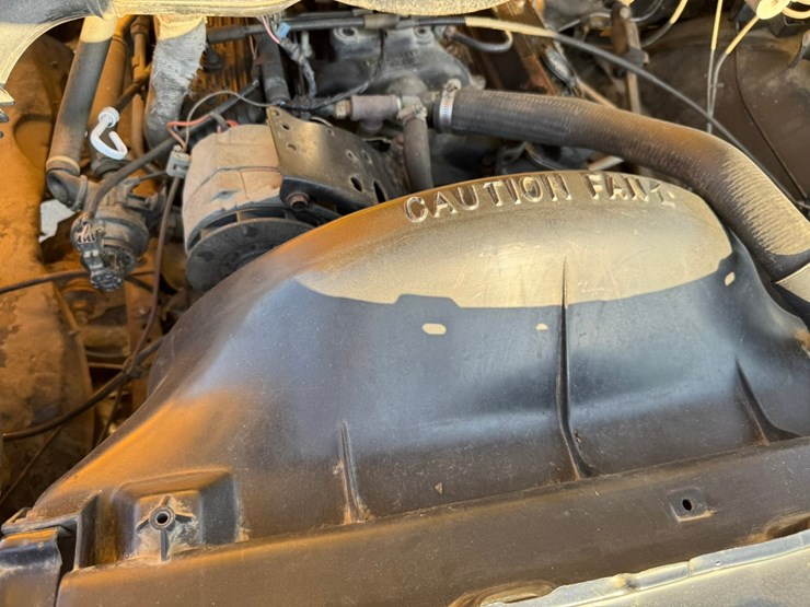 1985-chevrolet-c10-image-47