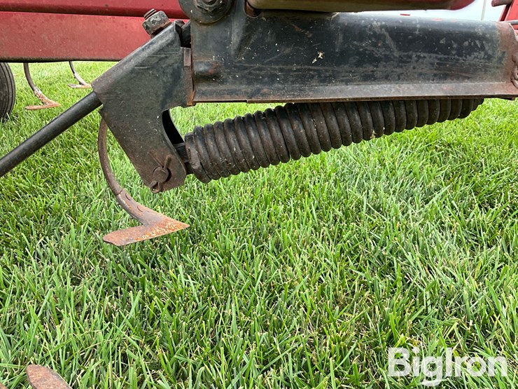 case-ih-4800-image-14