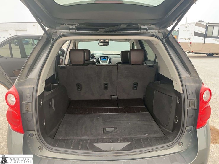 2012-chevrolet-equinox-image-16