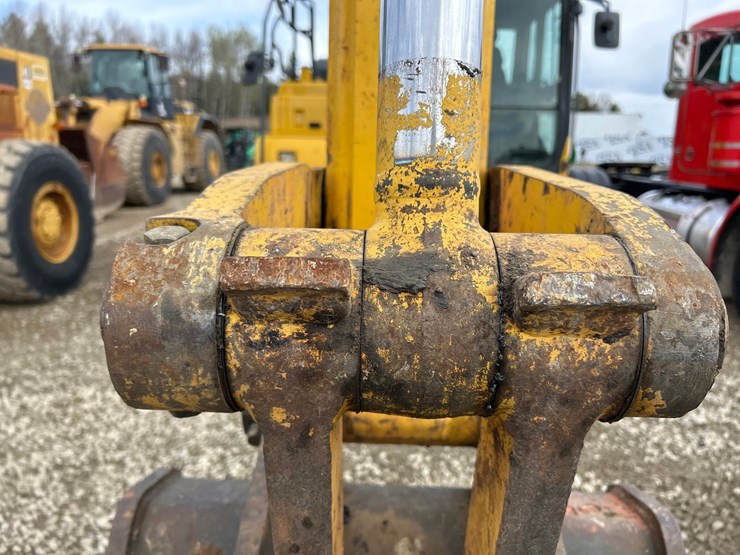 komatsu-pc130-11-image-20