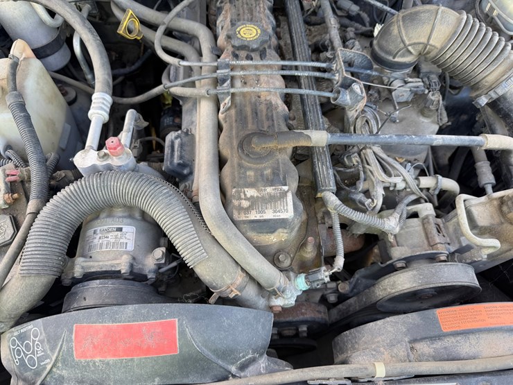 2001-jeep-cherokee-image-15