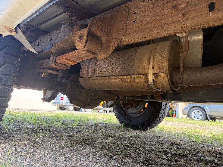 2002-ford-f250-image-23