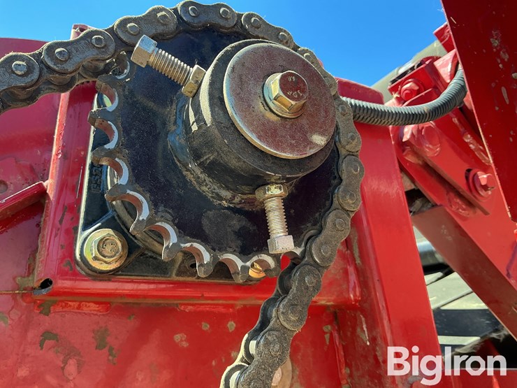 2021-new-holland-roll-belt-450-image-12