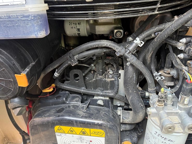 2021-bobcat-t66-image-15