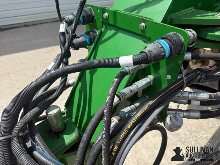 2014-john-deere-1790-ccs-image-12