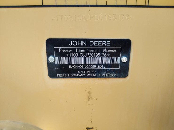 2011-deere-310sj-image-39