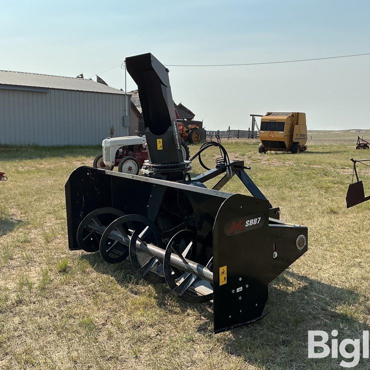 MK Martin SB87-BK Single Auger Snow Blower