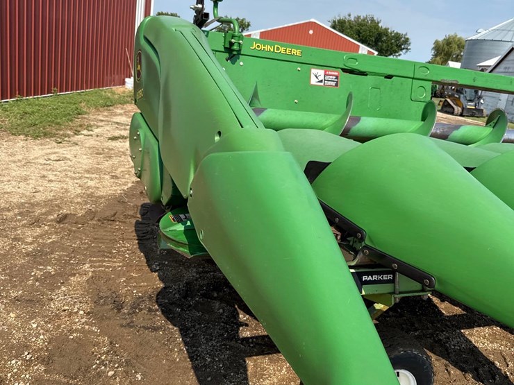 2012-john-deere-608c-image-20
