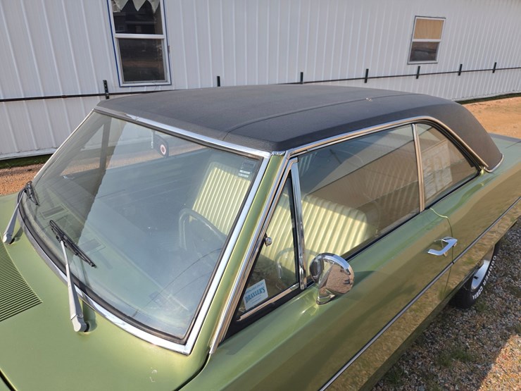 #1835-•-1972-dart-swinger-image-50