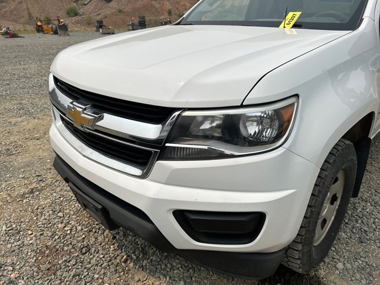 2019-chevrolet-colorado-image-11