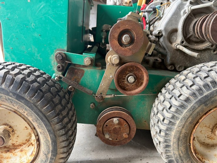 #4058-•-lesco-renovator-20-walk-behind-slit-seeder-image-12