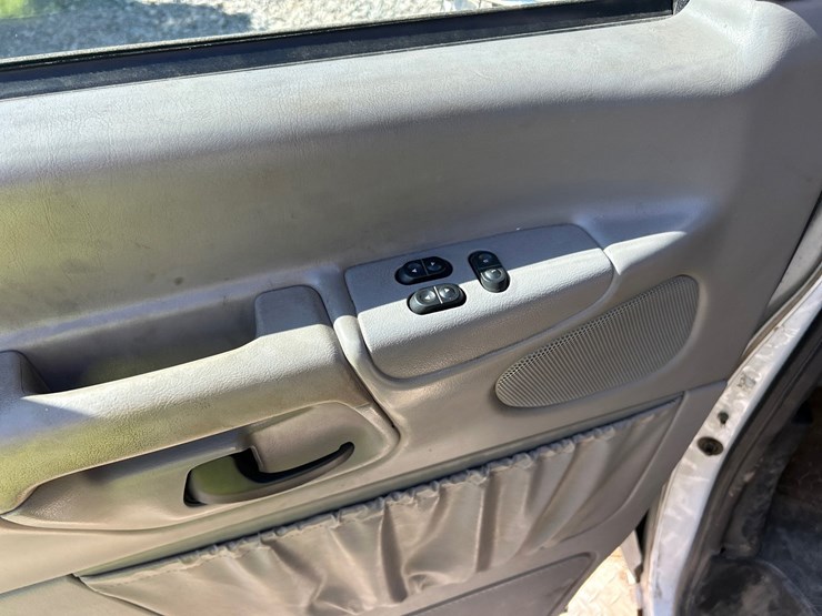 2000-ford-e350-image-76