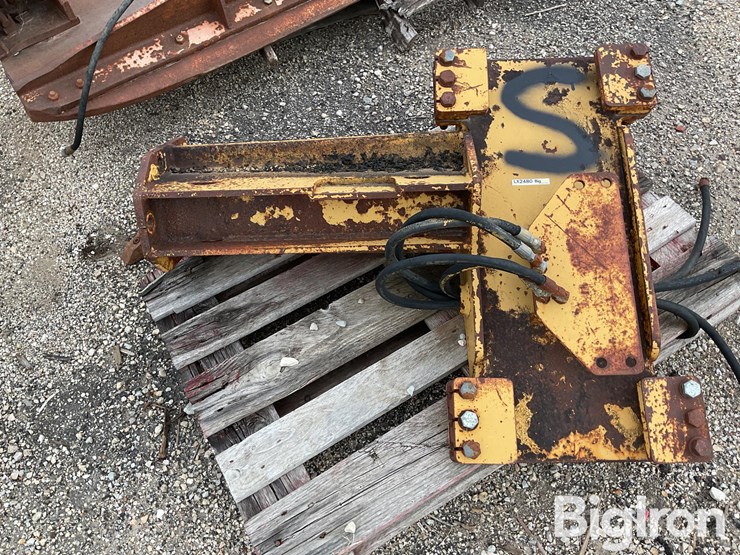 caterpillar-140h-image-3
