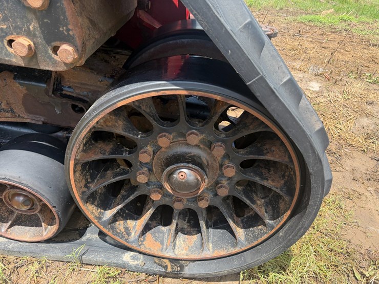 2014-case-ih-470-image-5