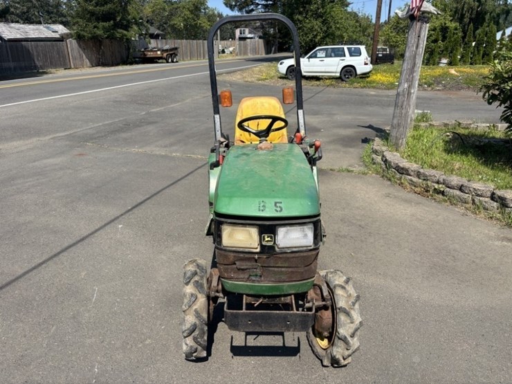 john-deere-4100-image-8