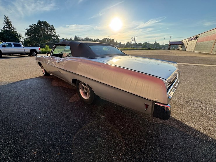 #1884-•-1968-pontiac-bonneville-image-3