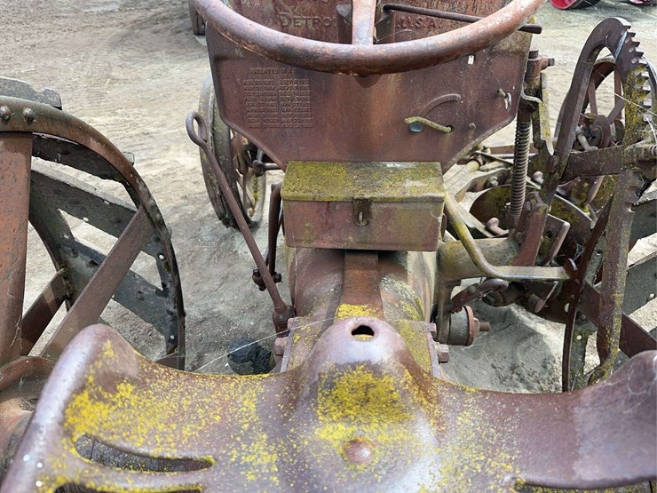 ford-with-mounted-disk-plow-image-20