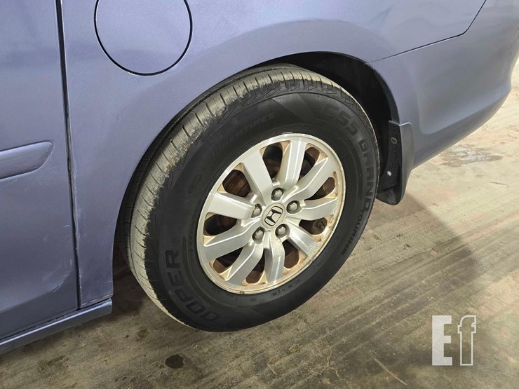 2010-honda-odyssey-image-21