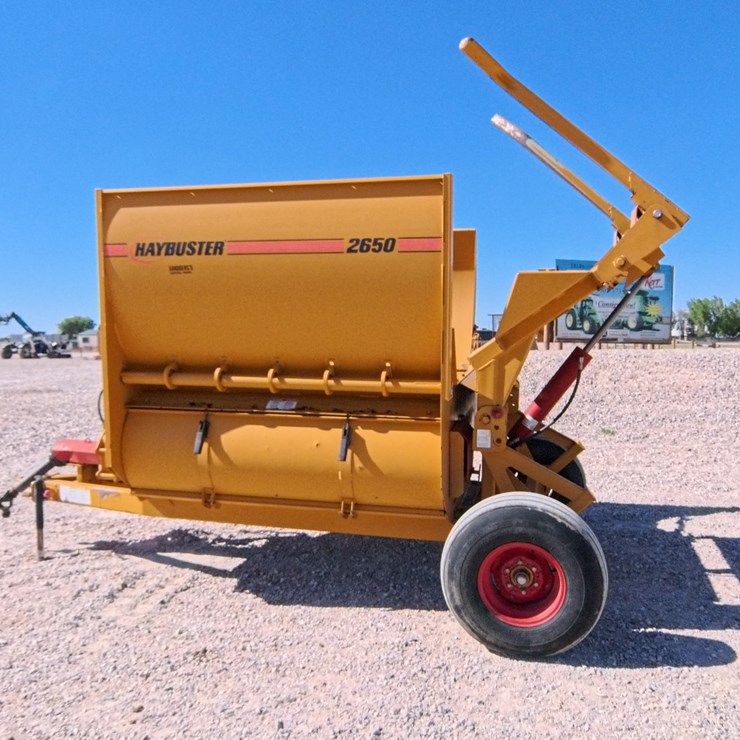 HAYBUSTER 2650