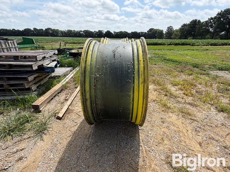 john-deere-25-image-4