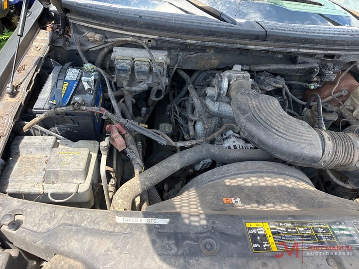 2004-ford-f150-xl-image-16