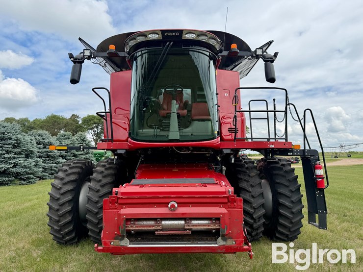 2023-case-ih-8250-image-2