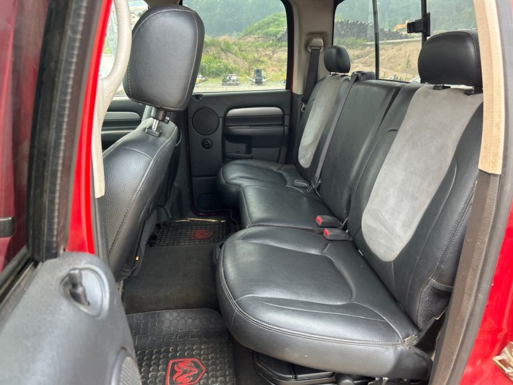 2005-dodge-ram-3500-image-39