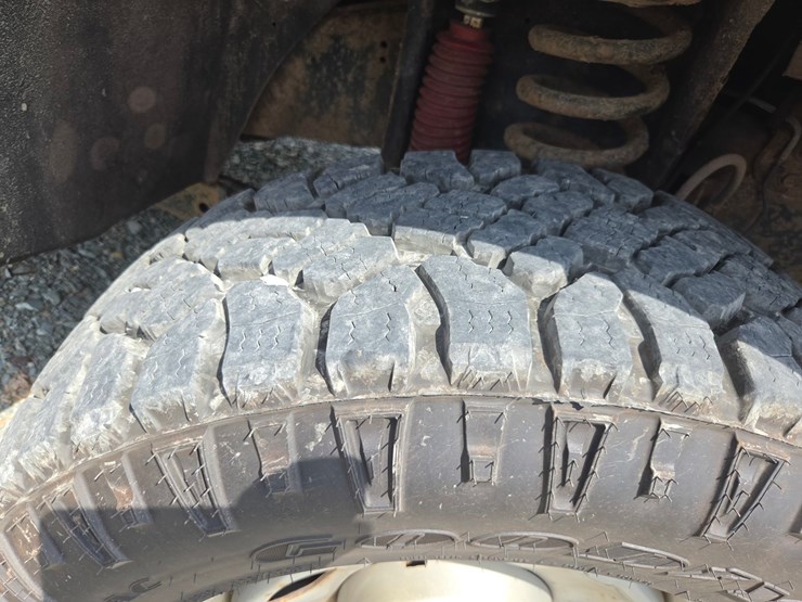 2013-ford-f350-image-56
