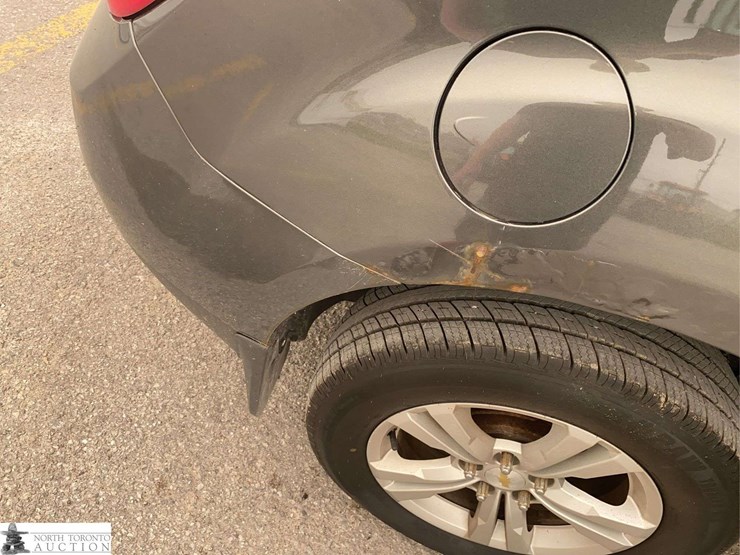 2012-chevrolet-equinox-image-26