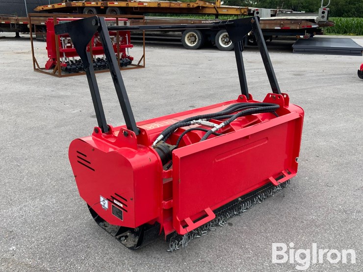 2026-massey-ferguson-730-image-7