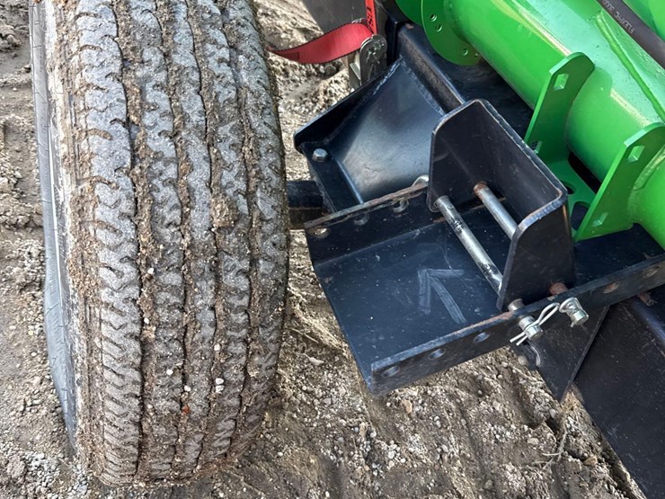 stud-king-38ft-tri-steer-header-cart-image-19