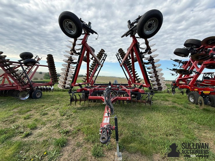 2012-case-ih-370-image-2