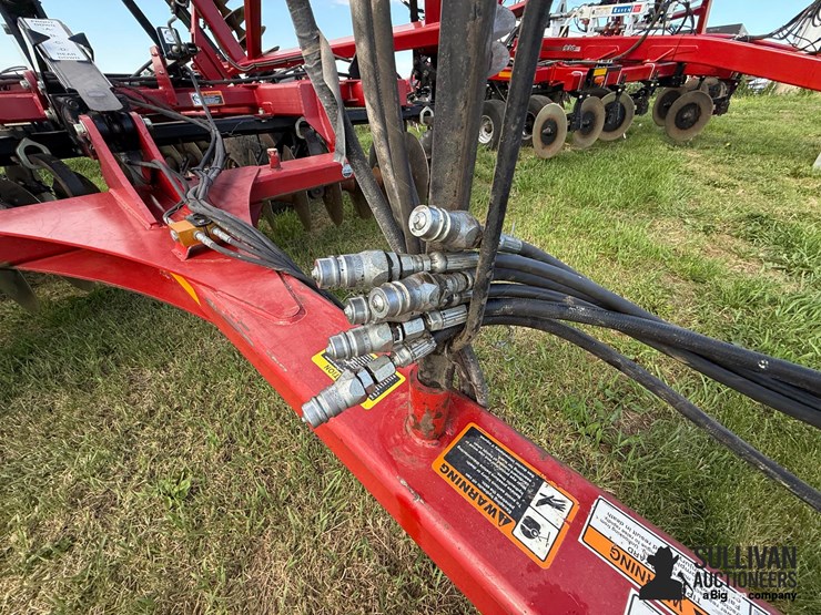 2012-case-ih-370-image-12