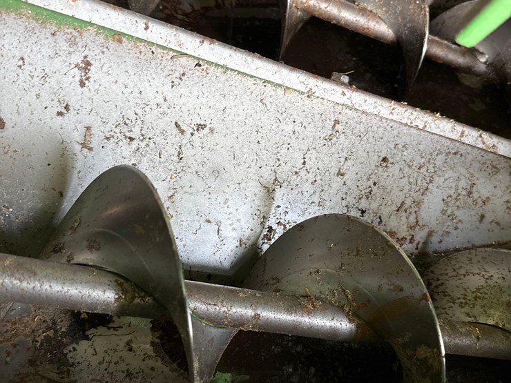 2011-john-deere-9770-sts-image-11